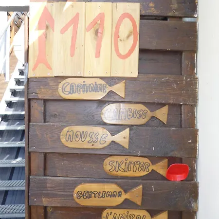 Mousse à Au Premier étage à 50 Metres De La