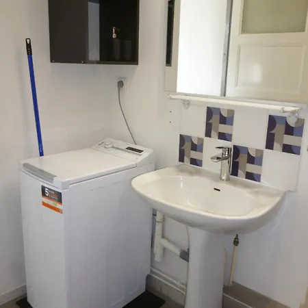 Mousse à Au Premier étage à 50 Metres De La * Sangatte